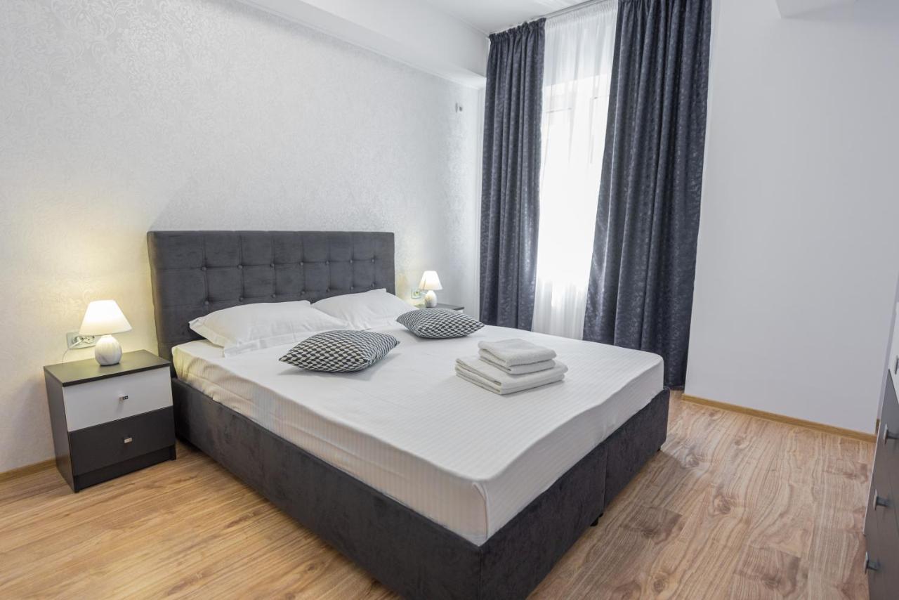 Moonlight Sky Mamaia Apartment Экстерьер фото