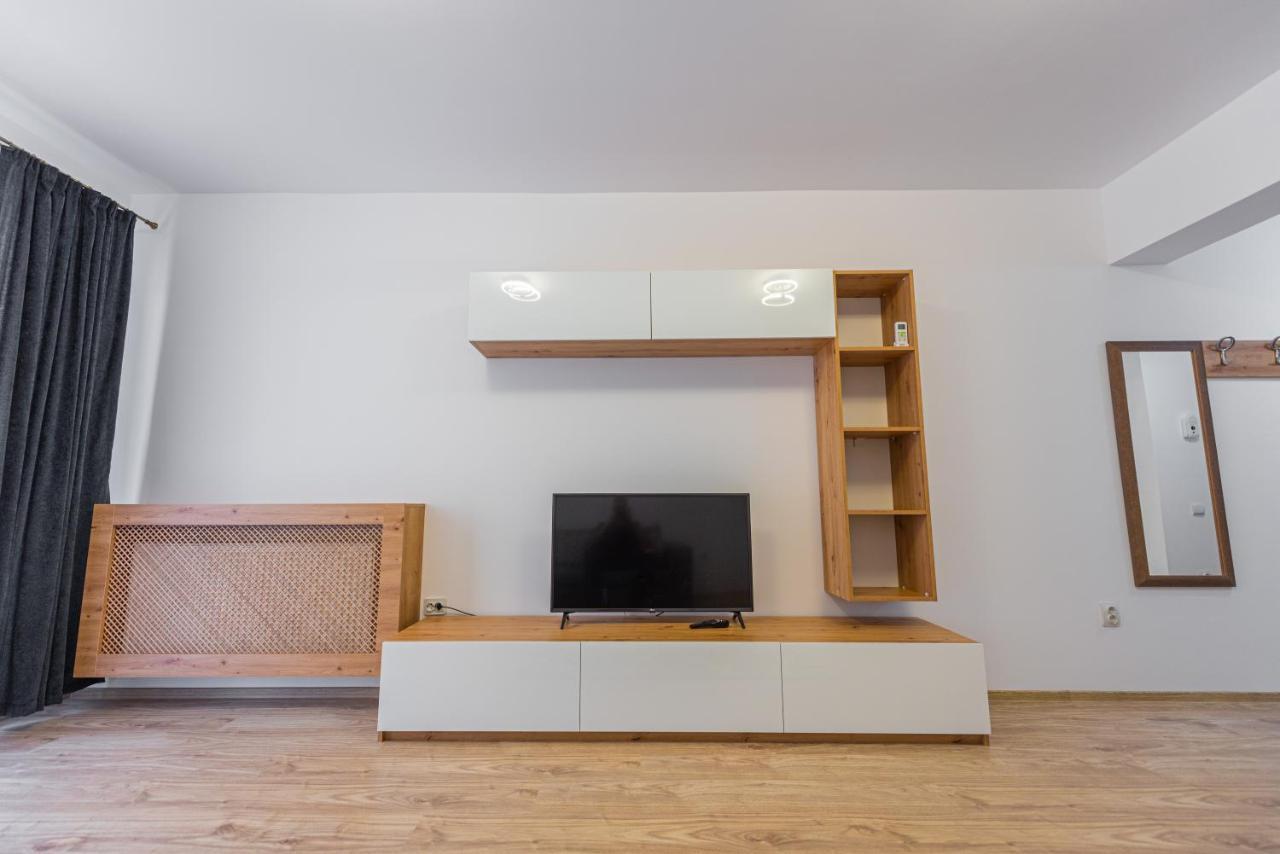 Moonlight Sky Mamaia Apartment Экстерьер фото